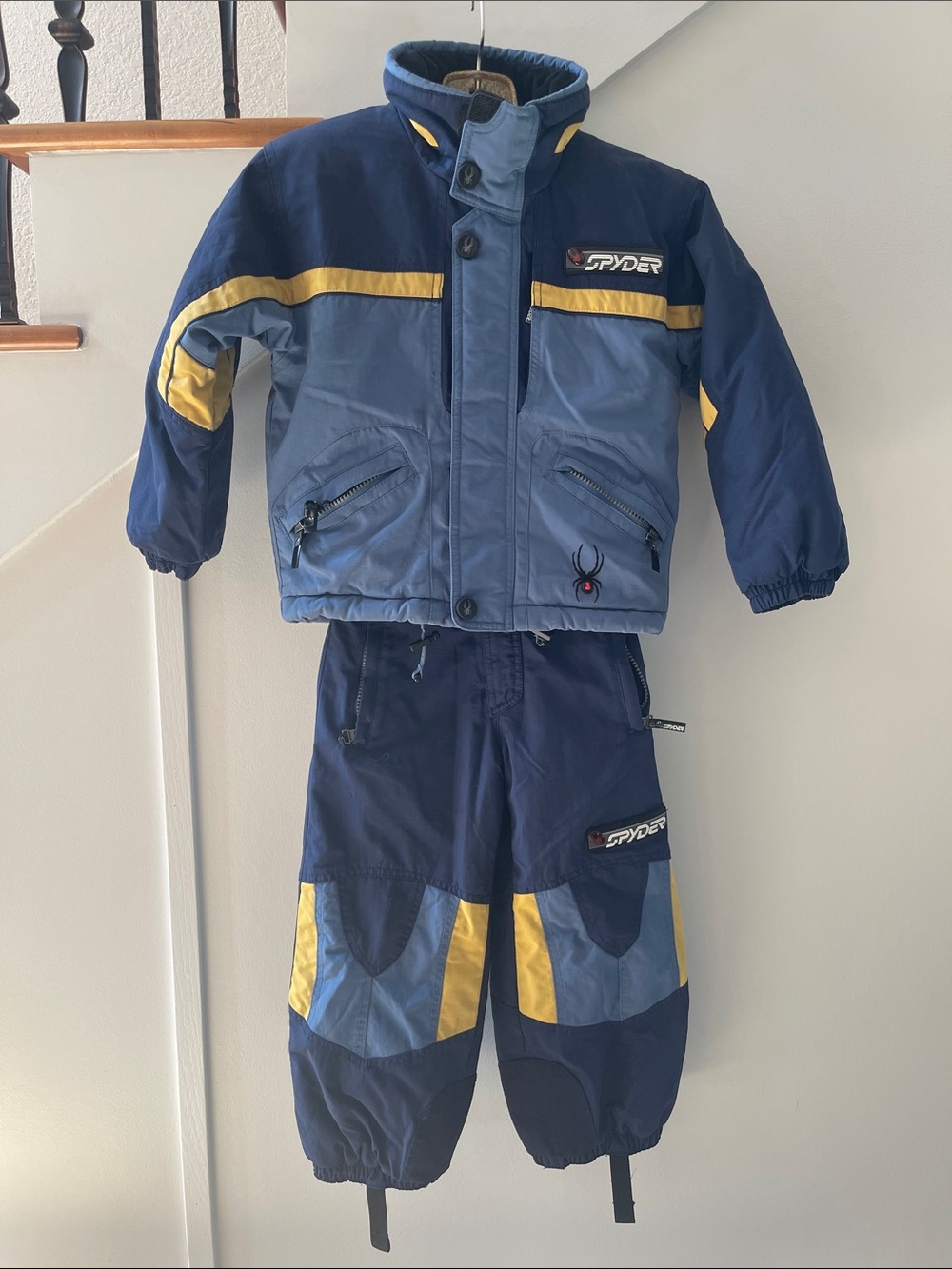 Spyder Kids Vintage 1990’s Tommy Moe Navy Blue/Yellow Two-Piece Ski Set Size 5
